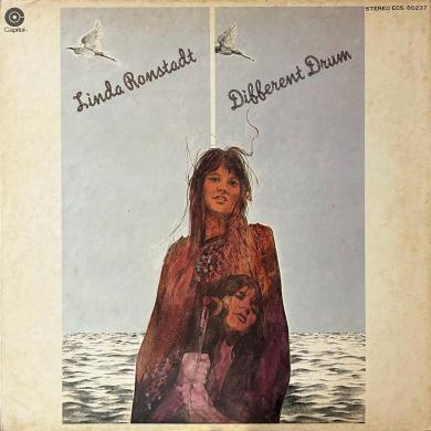 LINDA RONSTADT / DIFFERENT DRUM [LP]